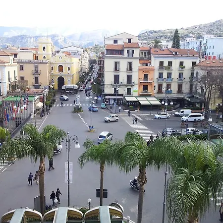 Affittacamere La Casa Dell'orologio - Main Square Sorrento
