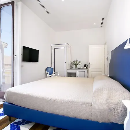 Guest house La Casa Dell'orologio - Main Square 4*