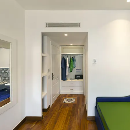 La Casa Dell'orologio - Main Square 4*