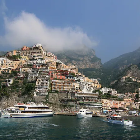 Guest house La Casa Dell'orologio - Main Square 4*