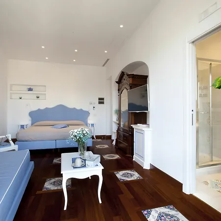 Guest house La Casa Dell'orologio - Main Square 2*